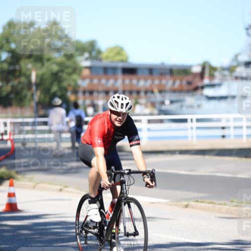 17.08.2025 - KN Förde Triathlon 2025 Yannick Fuchs http://msf.ph/oto/8626922 17.08.2025 13:09:27 Radfahren 397, 456, 480, 496, 519 meine-sportfotos.de