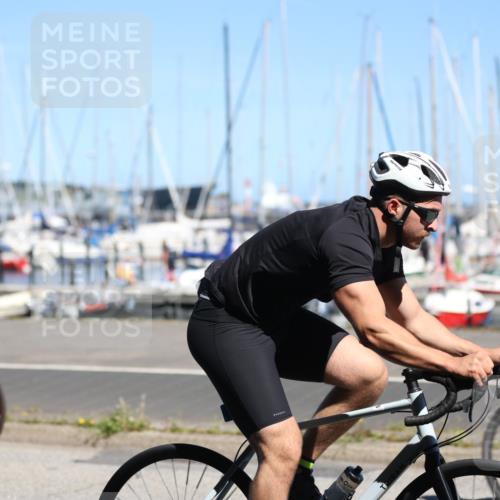 17.08.2025 - KN Förde Triathlon 2025 Yannick Fuchs http://msf.ph/oto/8626934 17.08.2025 13:09:36 Radfahren 431, 441, 456, 457, 496, 519, 397, 456, 519 meine-sportfotos.de