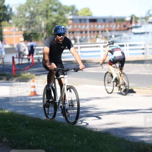 17.08.2025 - KN Förde Triathlon 2025 Yannick Fuchs http://msf.ph/oto/8626949 17.08.2025 13:09:45 Radfahren 416, 439, 441, 472, 526, 431, 457, 496 meine-sportfotos.de