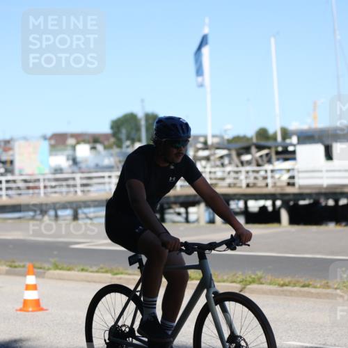17.08.2025 - KN Förde Triathlon 2025 Yannick Fuchs http://msf.ph/oto/8626952 17.08.2025 13:09:46 Radfahren 416, 439, 441, 472, 526, 431, 457 meine-sportfotos.de