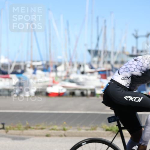 17.08.2025 - KN Förde Triathlon 2025 Yannick Fuchs http://msf.ph/oto/8626963 17.08.2025 13:09:52 Radfahren 416, 439, 472, 477, 502, 525, 539, 540, 441, 526 meine-sportfotos.de