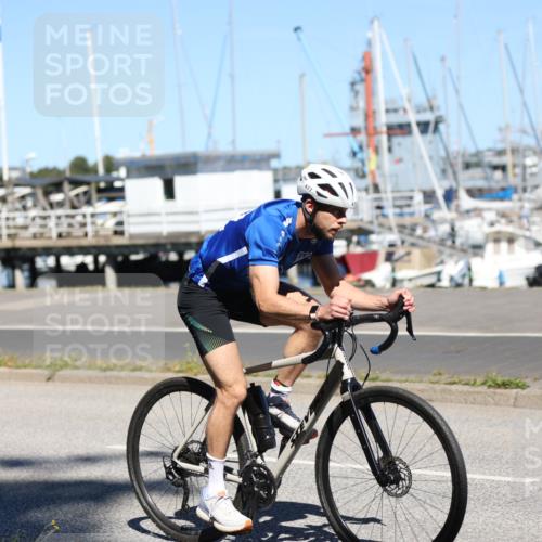 17.08.2025 - KN Förde Triathlon 2025 Yannick Fuchs http://msf.ph/oto/8626980 17.08.2025 13:09:58 Radfahren 428, 447, 477, 502, 511, 525, 539, 540, 416, 439, 472 meine-sportfotos.de
