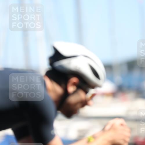 17.08.2025 - KN Förde Triathlon 2025 Yannick Fuchs http://msf.ph/oto/8626994 17.08.2025 13:10:09 Radfahren 404, 425, 428, 433, 450, 454, 486, 516, 447, 511 meine-sportfotos.de