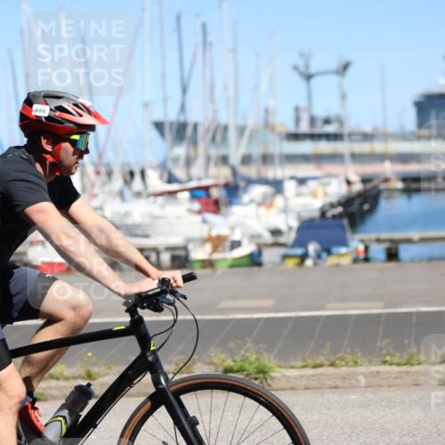 17.08.2025 - KN Förde Triathlon 2025 Yannick Fuchs http://msf.ph/oto/8626999 17.08.2025 13:10:14 Radfahren 404, 433, 445, 450, 486, 516, 522, 425, 428, 447, 454 meine-sportfotos.de