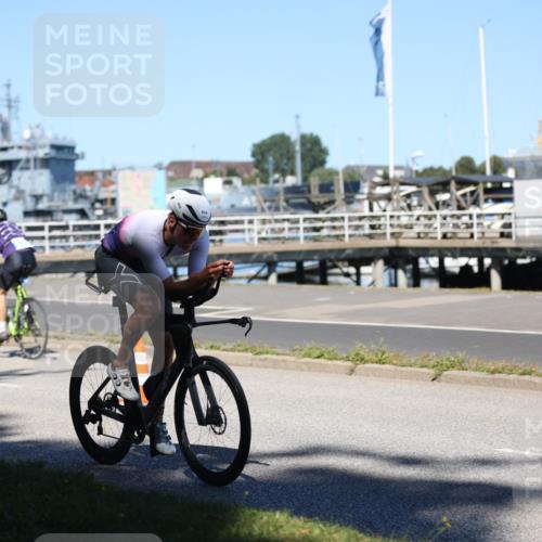17.08.2025 - KN Förde Triathlon 2025 Yannick Fuchs http://msf.ph/oto/8627002 17.08.2025 13:10:17 Radfahren 404, 424, 445, 450, 486, 522, 425, 433, 450, 454, 486, 516 meine-sportfotos.de