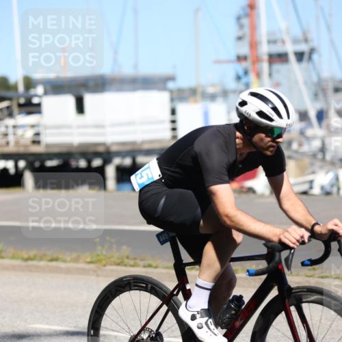17.08.2025 - KN Förde Triathlon 2025 Yannick Fuchs http://msf.ph/oto/8627005 17.08.2025 13:10:20 Radfahren 404, 424, 445, 522, 404, 433, 450, 486, 516 meine-sportfotos.de