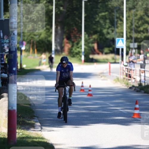 17.08.2025 - KN Förde Triathlon 2025 Yannick Fuchs http://msf.ph/oto/8627019 17.08.2025 13:10:42 Radfahren 418, 434, 438, 440, 508, 546, 508, 528, 541 meine-sportfotos.de