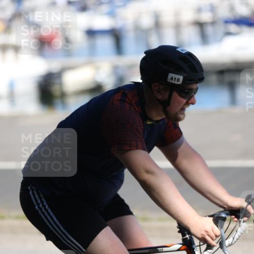 17.08.2025 - KN Förde Triathlon 2025 Yannick Fuchs http://msf.ph/oto/8627032 17.08.2025 13:10:56 Radfahren 410, 437, 456, 512, 418, 546 meine-sportfotos.de