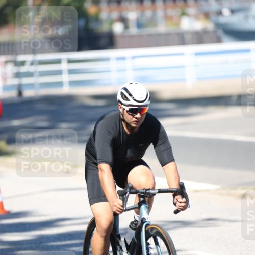 17.08.2025 - KN Förde Triathlon 2025 Yannick Fuchs http://msf.ph/oto/8627038 17.08.2025 13:11:44 Radfahren 450, 464, 484, 511, 516, 524, 461 meine-sportfotos.de