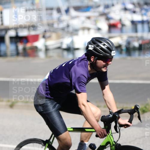 17.08.2025 - KN Förde Triathlon 2025 Yannick Fuchs http://msf.ph/oto/8627045 17.08.2025 13:11:48 Radfahren 450, 464, 484, 511, 514, 516, 524, 511 meine-sportfotos.de