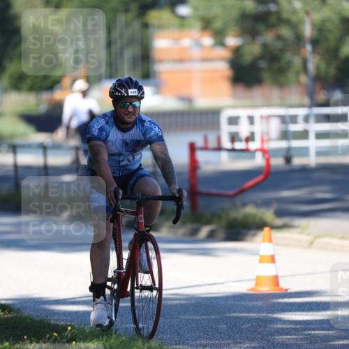 17.08.2025 - KN Förde Triathlon 2025 Yannick Fuchs http://msf.ph/oto/8627059 17.08.2025 13:12:02 Radfahren 522, 539, 514, 522 meine-sportfotos.de