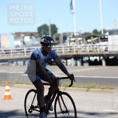 17.08.2025 - KN Förde Triathlon 2025 Yannick Fuchs http://msf.ph/oto/8627065 17.08.2025 13:12:03 Radfahren 418, 539, 514, 522 meine-sportfotos.de