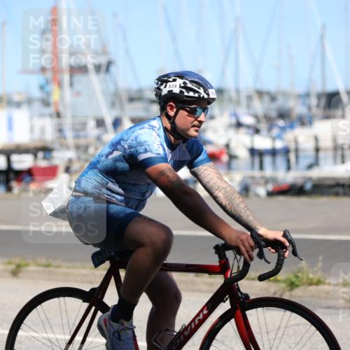 17.08.2025 - KN Förde Triathlon 2025 Yannick Fuchs http://msf.ph/oto/8627068 17.08.2025 13:12:04 Radfahren 418, 458, 539, 522 meine-sportfotos.de