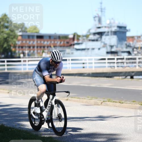 17.08.2025 - KN Förde Triathlon 2025 Yannick Fuchs http://msf.ph/oto/8627097 17.08.2025 13:12:33 Radfahren 437, 546 meine-sportfotos.de