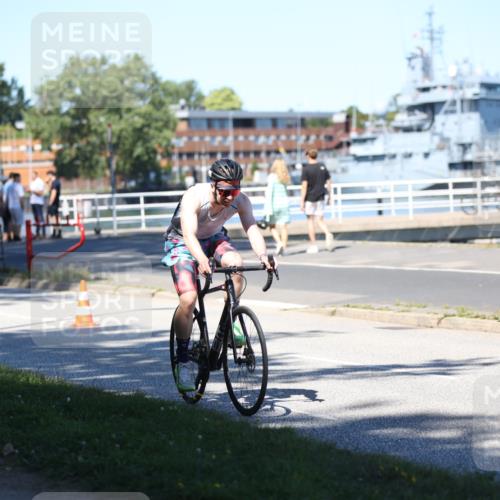 17.08.2025 - KN Förde Triathlon 2025 Yannick Fuchs http://msf.ph/oto/8627109 17.08.2025 13:12:47 Radfahren 401, 406, 452, 473, 475, 494, 509, 512, 473 meine-sportfotos.de