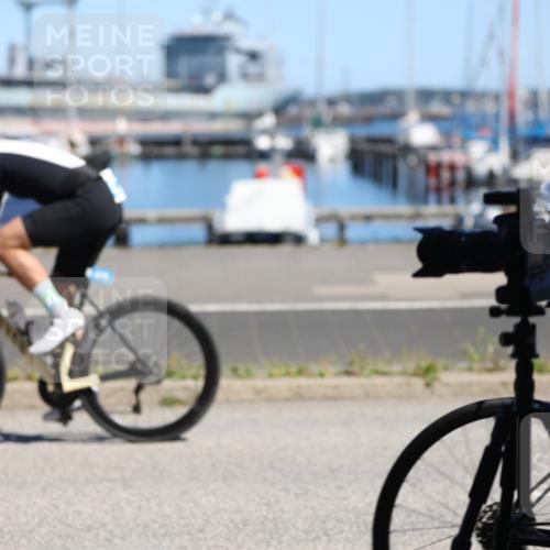17.08.2025 - KN Förde Triathlon 2025 Yannick Fuchs http://msf.ph/oto/8627116 17.08.2025 13:12:49 Radfahren 401, 406, 446, 452, 475, 509, 512, 535, 473, 494 meine-sportfotos.de