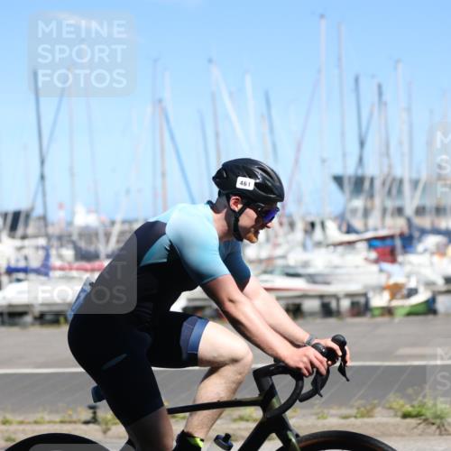 17.08.2025 - KN Förde Triathlon 2025 Yannick Fuchs http://msf.ph/oto/8627157 17.08.2025 13:13:09 Radfahren 430, 461, 478, 520, 527, 549, 395, 402, 411, 435, 460, 467, 469, 517, 520, 527 meine-sportfotos.de