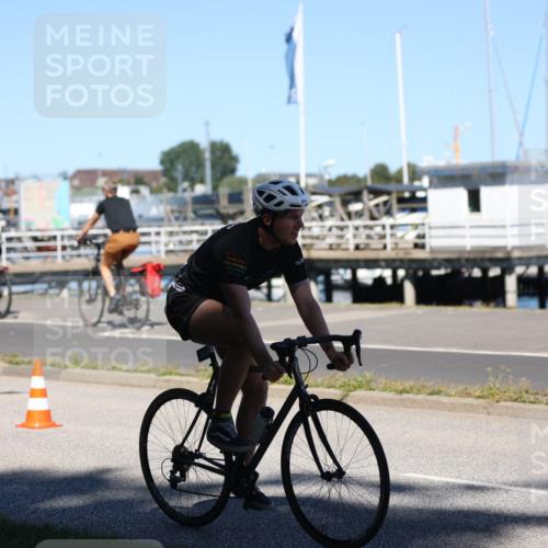 17.08.2025 - KN Förde Triathlon 2025 Yannick Fuchs http://msf.ph/oto/8627186 17.08.2025 13:13:34 Radfahren 432, 464, 484, 493, 514, 523, 524, 409, 492 meine-sportfotos.de