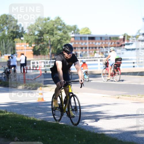 17.08.2025 - KN Förde Triathlon 2025 Yannick Fuchs http://msf.ph/oto/8627200 17.08.2025 13:14:05 Radfahren 414, 422, 476, 481, 547, 542 meine-sportfotos.de