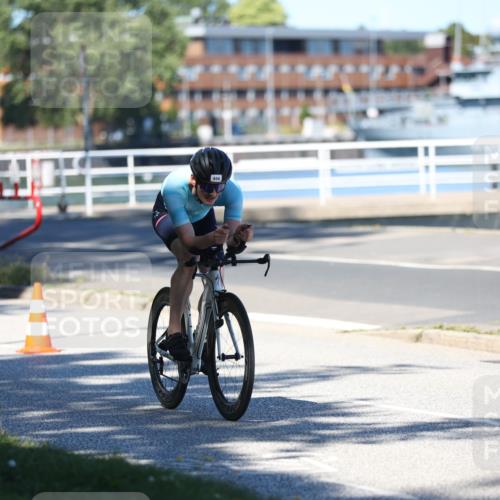 17.08.2025 - KN Förde Triathlon 2025 Yannick Fuchs http://msf.ph/oto/8627210 17.08.2025 13:14:18 Radfahren 406, 415, 475, 485, 494, 518, 414, 547 meine-sportfotos.de