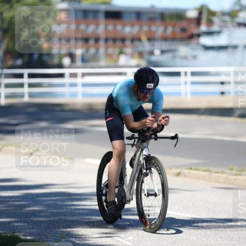 17.08.2025 - KN Förde Triathlon 2025 Yannick Fuchs http://msf.ph/oto/8627211 17.08.2025 13:14:18 Radfahren 406, 415, 475, 485, 494, 518, 414, 547 meine-sportfotos.de