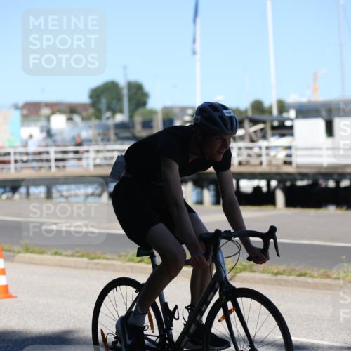 17.08.2025 - KN Förde Triathlon 2025 Yannick Fuchs http://msf.ph/oto/8627221 17.08.2025 13:14:29 Radfahren 452, 453, 509, 515, 533, 415, 475, 485, 518 meine-sportfotos.de