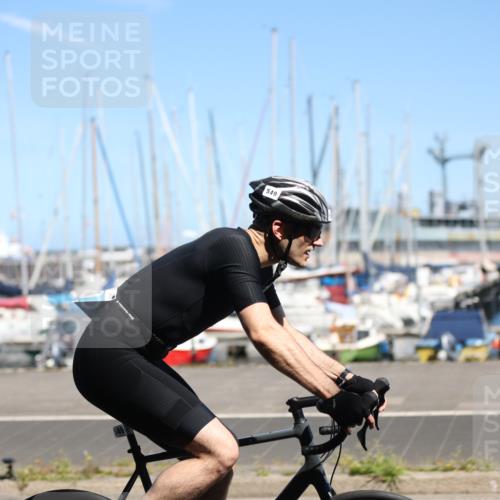 17.08.2025 - KN Förde Triathlon 2025 Yannick Fuchs http://msf.ph/oto/8627242 17.08.2025 13:14:58 Radfahren 409, 430, 549, 501 meine-sportfotos.de