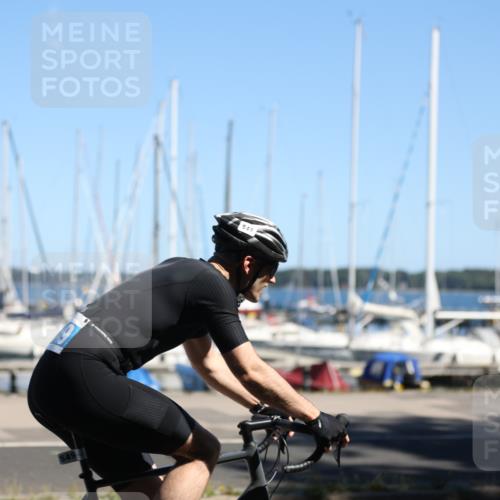 17.08.2025 - KN Förde Triathlon 2025 Yannick Fuchs http://msf.ph/oto/8627244 17.08.2025 13:14:58 Radfahren 409, 430, 549, 501 meine-sportfotos.de