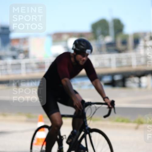 17.08.2025 - KN Förde Triathlon 2025 Yannick Fuchs http://msf.ph/oto/8627268 17.08.2025 13:15:33 Radfahren 414, 419, 422, 487, 523, 513 meine-sportfotos.de