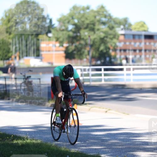 17.08.2025 - KN Förde Triathlon 2025 Yannick Fuchs http://msf.ph/oto/8627282 17.08.2025 13:15:43 Radfahren 414, 415, 443, 476, 500, 547, 414, 419, 422, 487, 523 meine-sportfotos.de