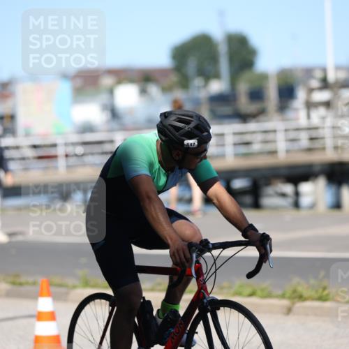 17.08.2025 - KN Förde Triathlon 2025 Yannick Fuchs http://msf.ph/oto/8627284 17.08.2025 13:15:44 Radfahren 415, 443, 476, 500, 547, 414, 419, 422, 487 meine-sportfotos.de