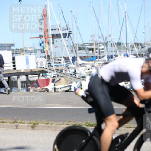 17.08.2025 - KN Förde Triathlon 2025 Yannick Fuchs http://msf.ph/oto/8627295 17.08.2025 13:15:51 Radfahren 415, 417, 443, 462, 476, 491, 500, 547 meine-sportfotos.de