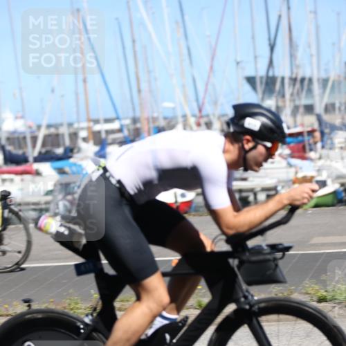 17.08.2025 - KN Förde Triathlon 2025 Yannick Fuchs http://msf.ph/oto/8627296 17.08.2025 13:15:51 Radfahren 415, 417, 443, 462, 476, 491, 500, 547 meine-sportfotos.de