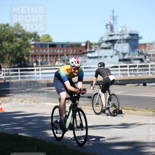 17.08.2025 - KN Förde Triathlon 2025 Yannick Fuchs http://msf.ph/oto/8627315 17.08.2025 13:16:17 Radfahren 396, 420, 427, 455, 459, 470, 485, 501, 532, 533, 548, 421, 453, 455, 479, 518 meine-sportfotos.de