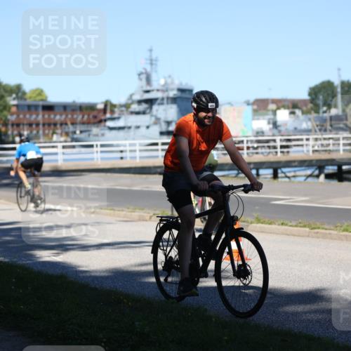 17.08.2025 - KN Förde Triathlon 2025 Yannick Fuchs http://msf.ph/oto/8627319 17.08.2025 13:16:19 Radfahren 396, 420, 427, 459, 470, 485, 501, 532, 421, 453, 455, 479, 533, 548 meine-sportfotos.de