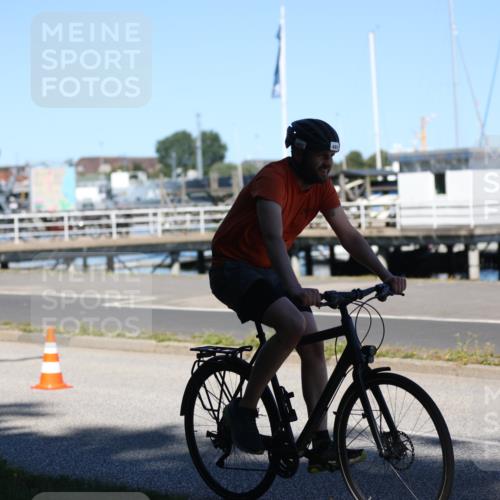 17.08.2025 - KN Förde Triathlon 2025 Yannick Fuchs http://msf.ph/oto/8627321 17.08.2025 13:16:19 Radfahren 396, 420, 427, 459, 470, 485, 501, 532, 421, 453, 455, 479, 533, 548 meine-sportfotos.de