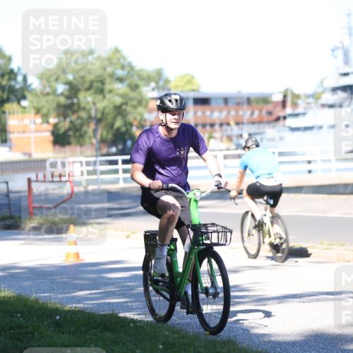 17.08.2025 - KN Förde Triathlon 2025 Yannick Fuchs http://msf.ph/oto/8627360 17.08.2025 13:16:41 Radfahren 407, 490, 505, 506, 515, 495, 531 meine-sportfotos.de