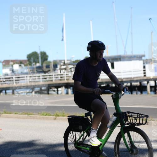 17.08.2025 - KN Förde Triathlon 2025 Yannick Fuchs http://msf.ph/oto/8627362 17.08.2025 13:16:42 Radfahren 407, 490, 498, 505, 506, 515, 495, 505, 531 meine-sportfotos.de