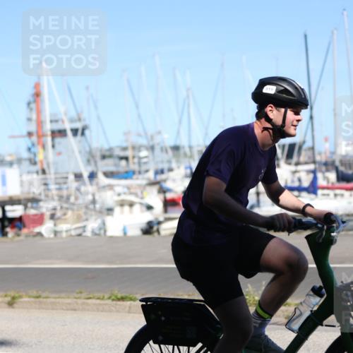 17.08.2025 - KN Förde Triathlon 2025 Yannick Fuchs http://msf.ph/oto/8627364 17.08.2025 13:16:42 Radfahren 407, 490, 498, 505, 506, 515, 495, 505, 531 meine-sportfotos.de