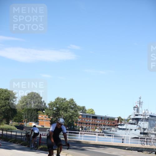 17.08.2025 - KN Förde Triathlon 2025 Yannick Fuchs http://msf.ph/oto/8627368 17.08.2025 13:17:18 Radfahren 417, 425, 428, 431, 441, 445, 500, 412, 419, 426, 487, 544 meine-sportfotos.de