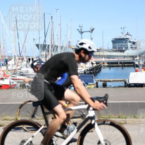 17.08.2025 - KN Förde Triathlon 2025 Yannick Fuchs http://msf.ph/oto/8627380 17.08.2025 13:17:50 Radfahren 357, 397, 421, 427, 433, 455, 479, 532, 548, 462, 482 meine-sportfotos.de