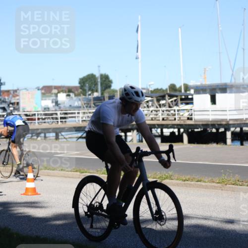17.08.2025 - KN Förde Triathlon 2025 Yannick Fuchs http://msf.ph/oto/8627384 17.08.2025 13:17:51 Radfahren 357, 397, 421, 427, 433, 455, 479, 532, 548, 433, 462, 482 meine-sportfotos.de