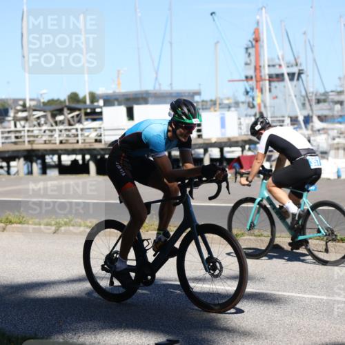 17.08.2025 - KN Förde Triathlon 2025 Yannick Fuchs http://msf.ph/oto/8627387 17.08.2025 13:17:52 Radfahren 357, 397, 420, 421, 427, 455, 459, 479, 532, 548, 357, 433, 462 meine-sportfotos.de