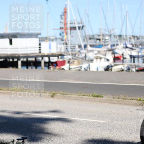 17.08.2025 - KN Förde Triathlon 2025 Yannick Fuchs http://msf.ph/oto/8627397 17.08.2025 13:17:54 Radfahren 397, 420, 421, 455, 459, 479, 532, 548, 357, 397, 427, 433, 462 meine-sportfotos.de