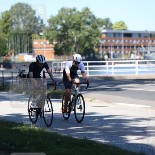 17.08.2025 - KN Förde Triathlon 2025 Yannick Fuchs http://msf.ph/oto/8627406 17.08.2025 13:17:59 Radfahren 420, 459, 479, 397, 421, 427, 455, 479, 532, 548 meine-sportfotos.de