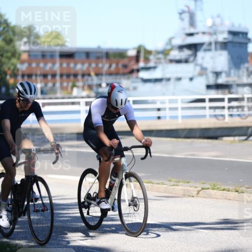 17.08.2025 - KN Förde Triathlon 2025 Yannick Fuchs http://msf.ph/oto/8627407 17.08.2025 13:18:00 Radfahren 420, 459, 507, 397, 421, 455, 479, 532, 548 meine-sportfotos.de