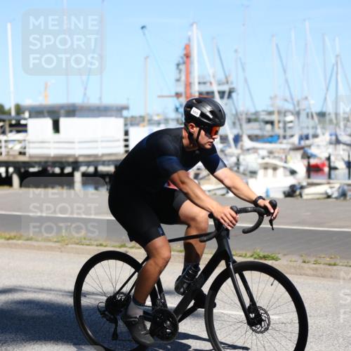17.08.2025 - KN Förde Triathlon 2025 Yannick Fuchs http://msf.ph/oto/8627426 17.08.2025 13:18:21 Radfahren 407, 424, 480, 490, 505, 506 meine-sportfotos.de