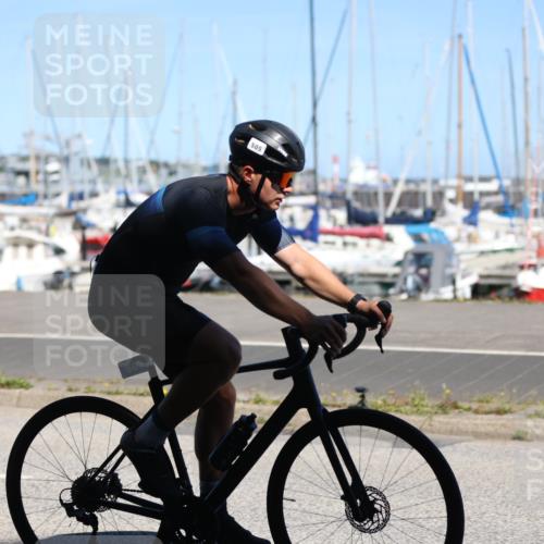17.08.2025 - KN Förde Triathlon 2025 Yannick Fuchs http://msf.ph/oto/8627427 17.08.2025 13:18:21 Radfahren 407, 424, 480, 490, 505, 506 meine-sportfotos.de