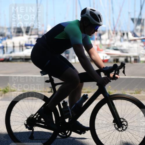 17.08.2025 - KN Förde Triathlon 2025 Yannick Fuchs http://msf.ph/oto/8627439 17.08.2025 13:18:26 Radfahren 407, 424, 480, 490, 506, 526, 505 meine-sportfotos.de