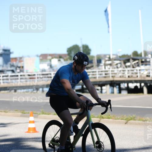 17.08.2025 - KN Förde Triathlon 2025 Yannick Fuchs http://msf.ph/oto/8627452 17.08.2025 13:18:38 Radfahren 425, 428, 431, 440, 445, 472, 495, 526, 490, 526 meine-sportfotos.de
